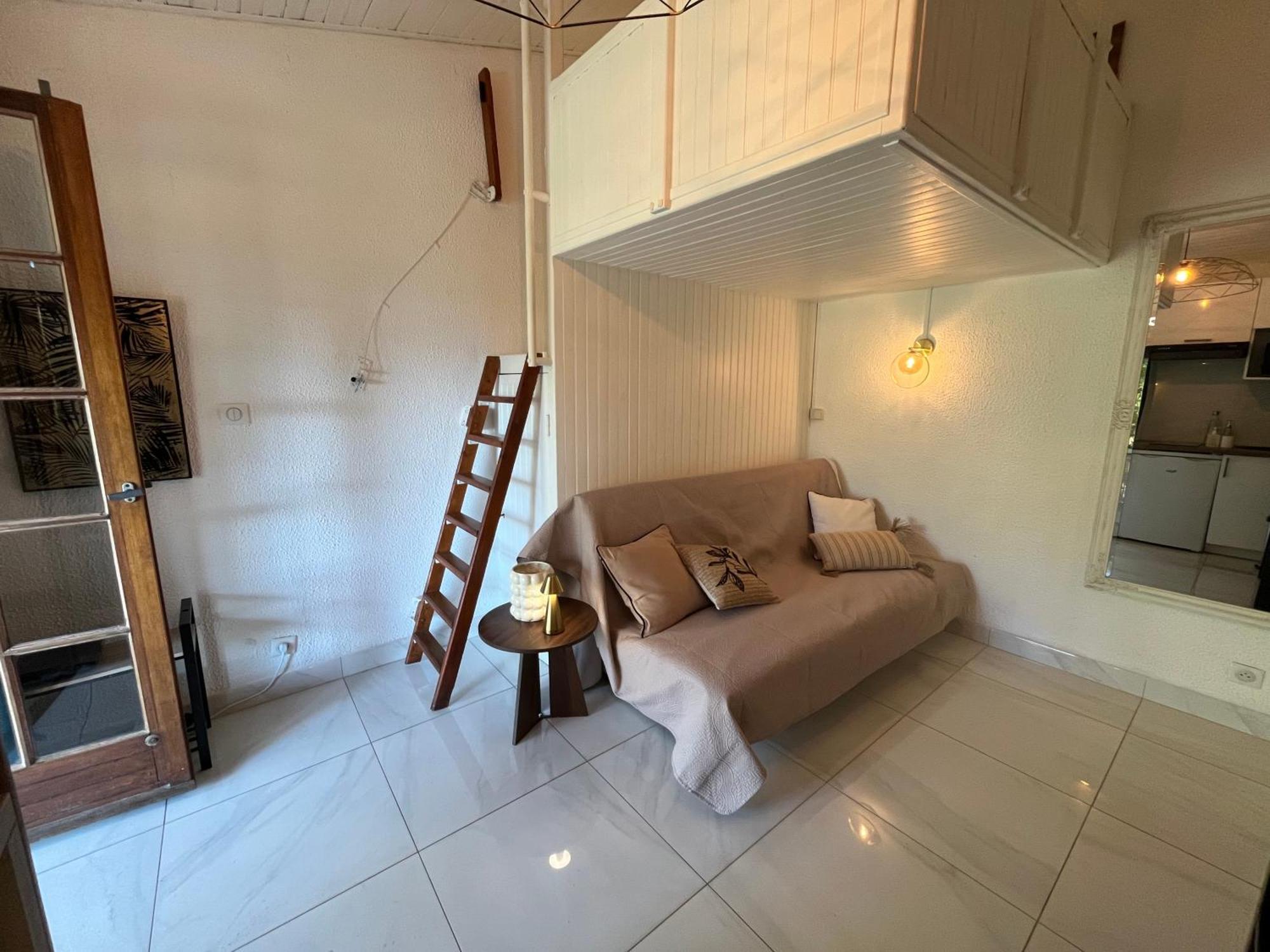 Joli Studio Maisonnette A 100M De La Plage Портіччо Екстер'єр фото
